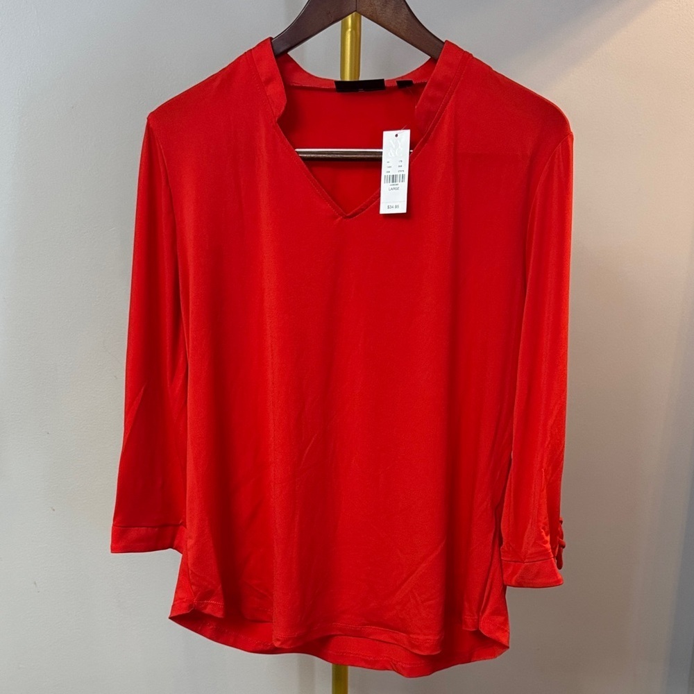 New York & Company Red V-Neck Blouse NWT L